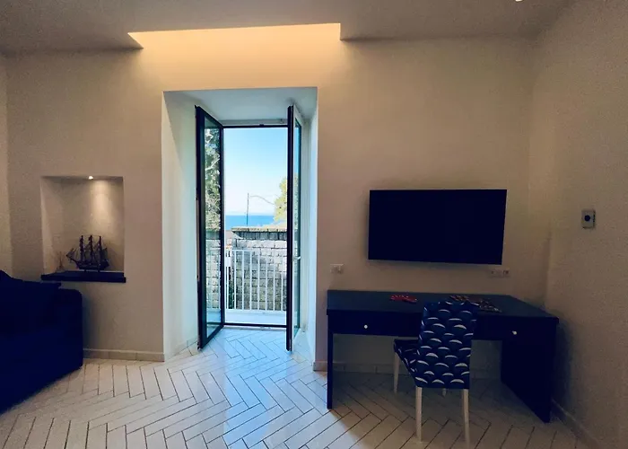 Yourhome - Scirocco Apartment Sorrent